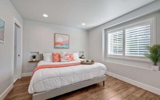 Immaculate 3 BDR in Oceanside Private Pool & Spa