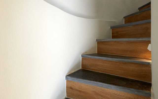 Aecon Suites