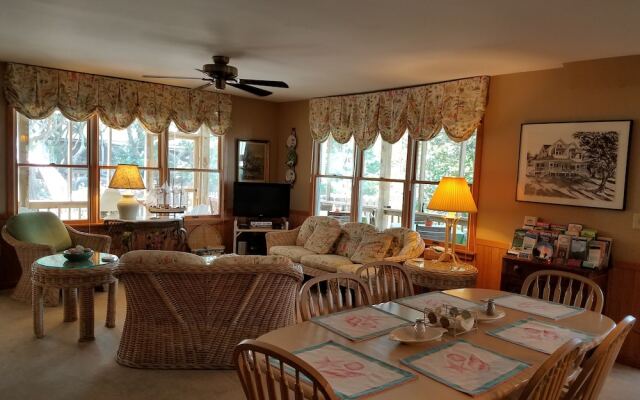 The Cove Bed & Breakfast