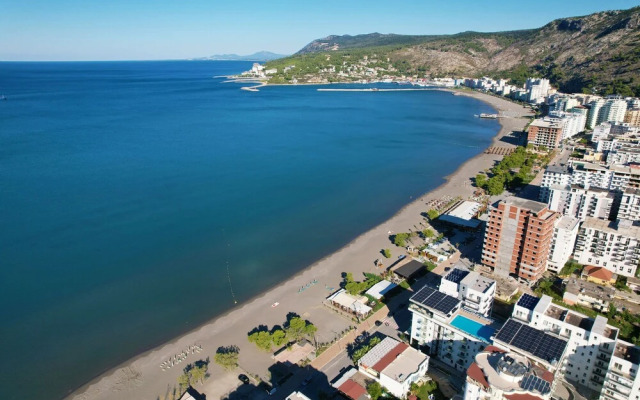 Hotel Triumf Shengjin