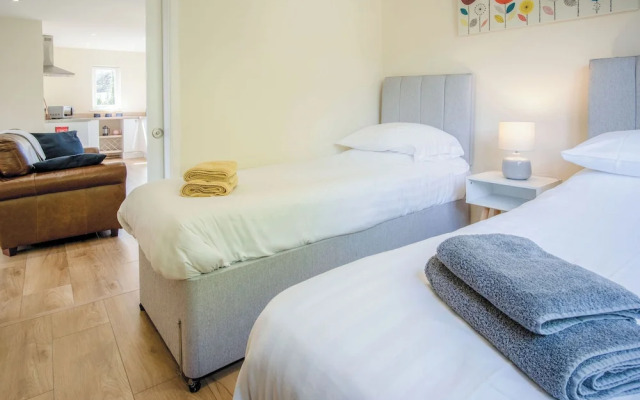 Skomer Lodge - 2 Bedroom Lodge - Manorbier
