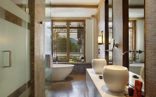 Hotel Indigo Lijiang Ancient Town by IHG