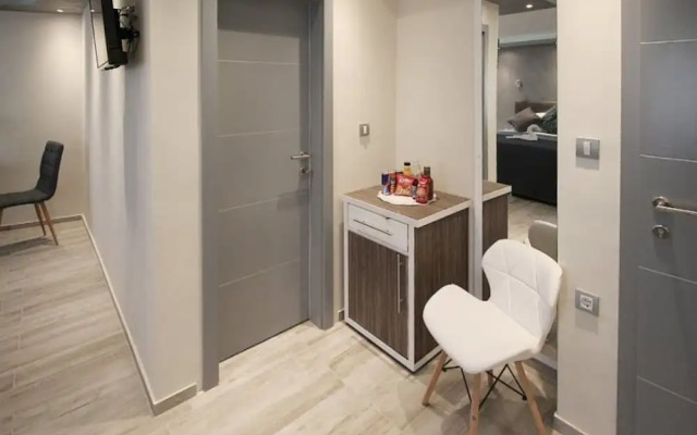 Alessio Premium Rooms - Triple Bedroom