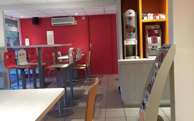 Premiere Classe Toulouse Sud - Portet