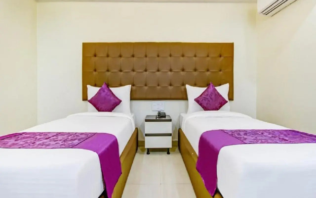 Hotel Mavens Orange Gurgaon