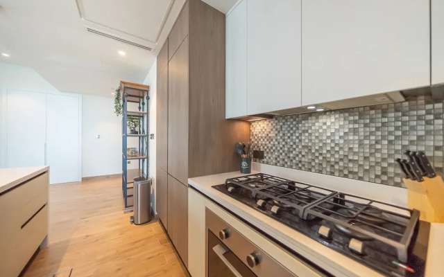 Tranquil 2BR Haven in Heart Dubai Marina