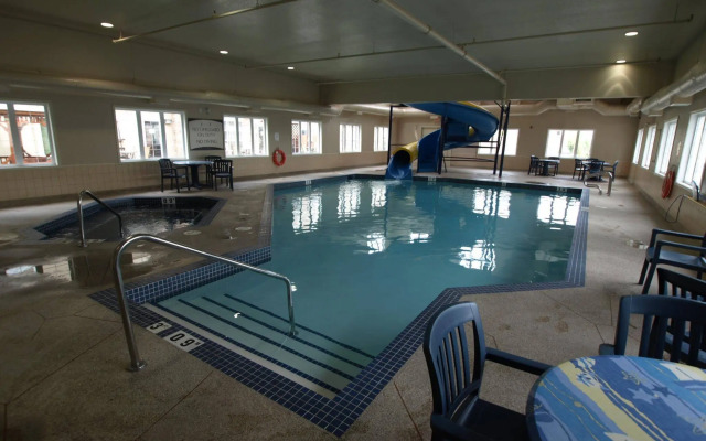 Staybridge Suites Calgary Airport by IHG