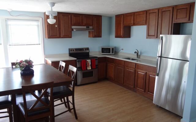 Jonathan Edwards Motel