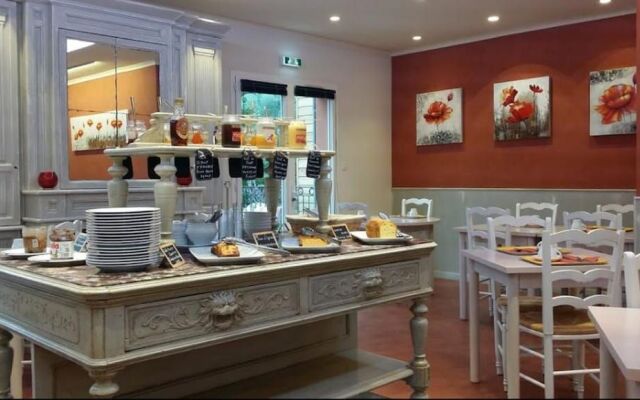 Hôtel Les Sables d'Ocre & SPA