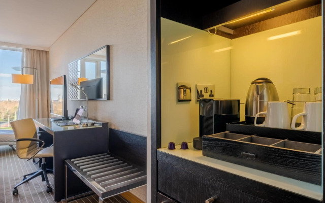 Pestana Chelsea Bridge Hotel & SPA