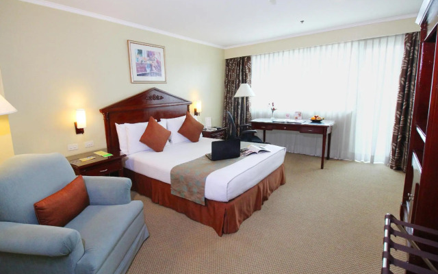 Best Western Oxford Suites Makati