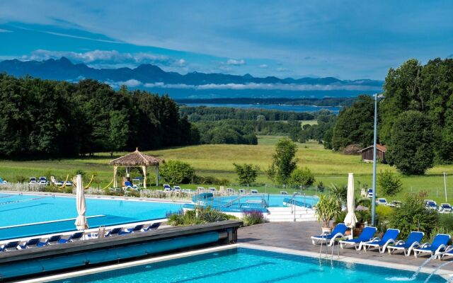 Ströbinger Hof - Therme Wellness Resort