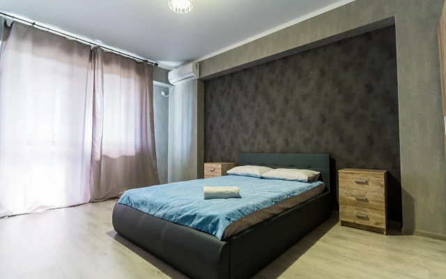 LetoApart na Dzerzhinskogo 244