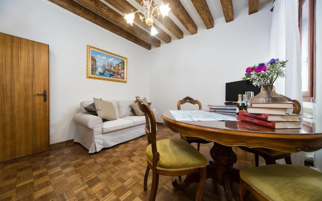 at 2 minutes from San Marco square