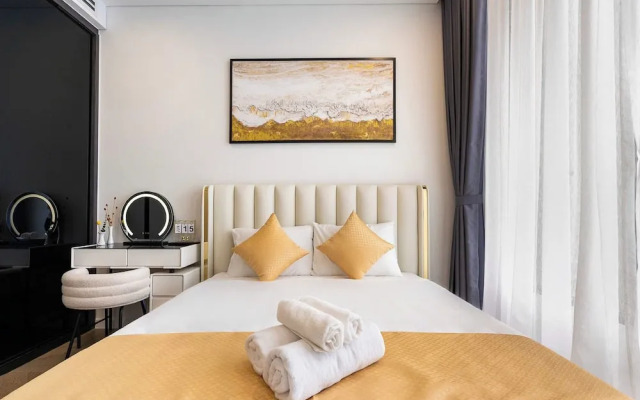 Park Legend Tan Son Nhat Airport Luxury