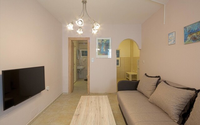 Adriatic Hill Apartments