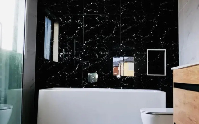 Flat Bush Private Ensuite