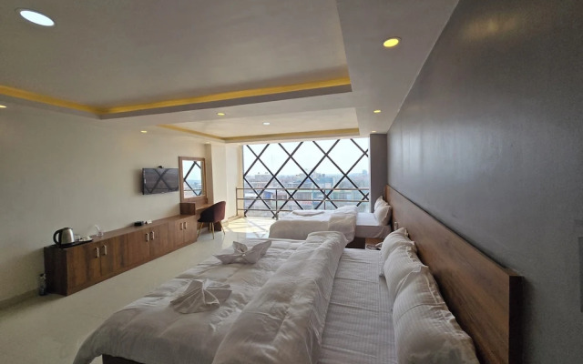 Hotel Kavaana Bardibas