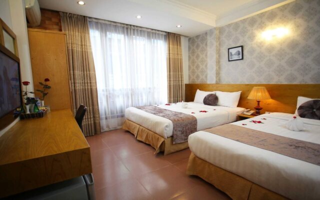 Madam Moon Hotel