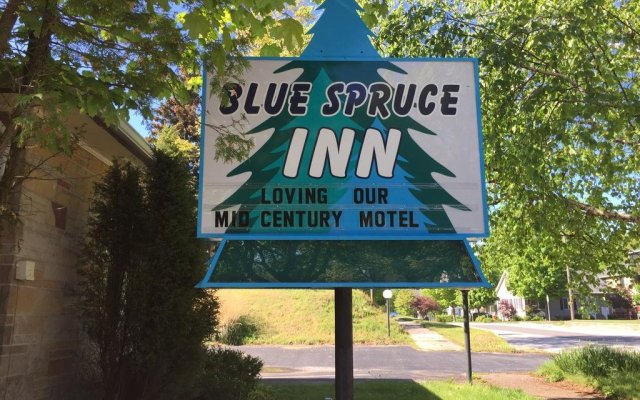 Ludington Blue Spruce Inn