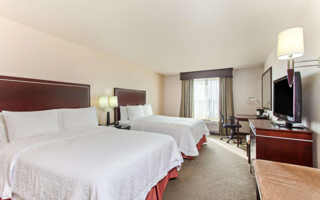 Hampton Inn and Suites Roseville