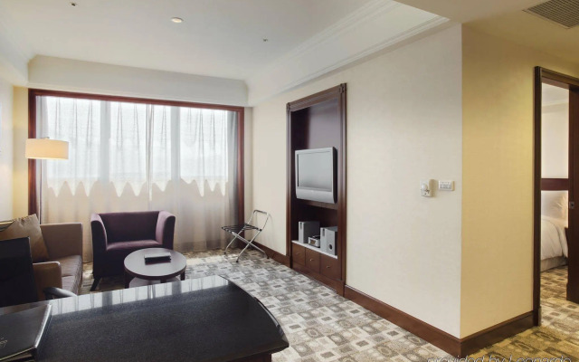 HiONE Holiday Hotel Taipei