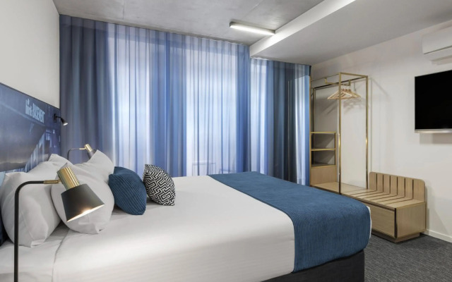 Oaks Melbourne St Kilda Road Hotel