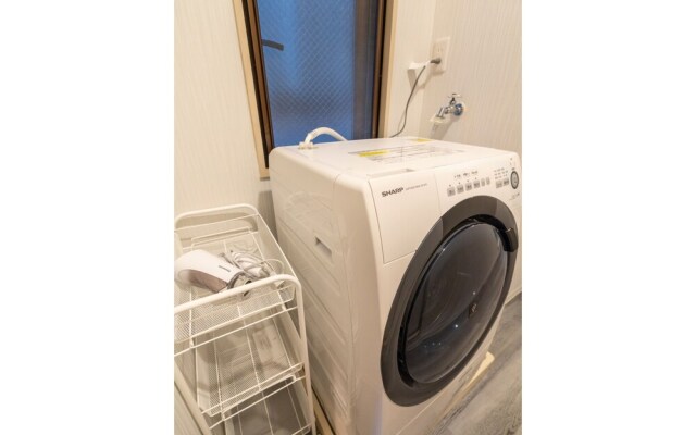 ZAITO Tokyo Kinshicho Economy Inn
