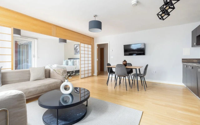 Spacious 2 Bed Apartment in Dalston