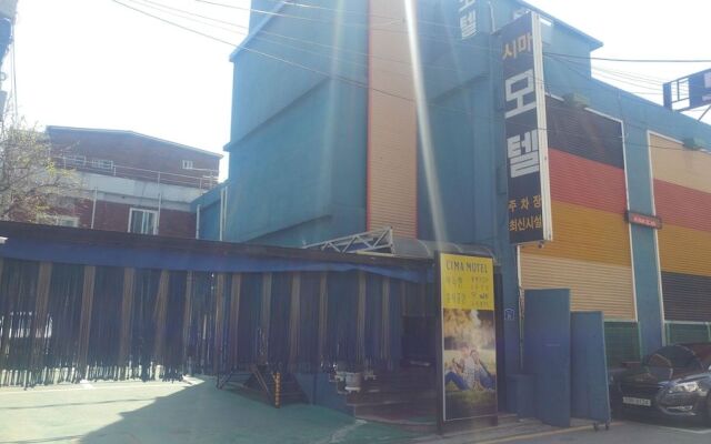 Cima Motel