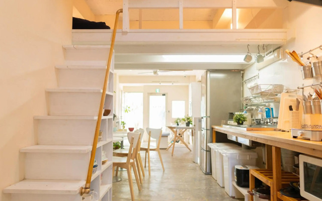 Casa Blanca Guesthouse - Hostel