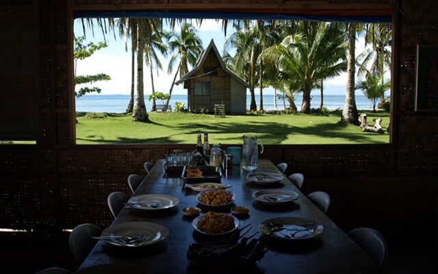 Tarzans Beach Resort