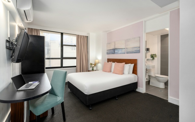 Park Regis City Centre – Guest Rooms – Sydney