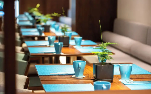 SSAW Boutique Shanghai South Xuhui RiYueGuang