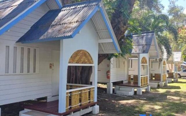 PAN Beachfront Resort Krabi