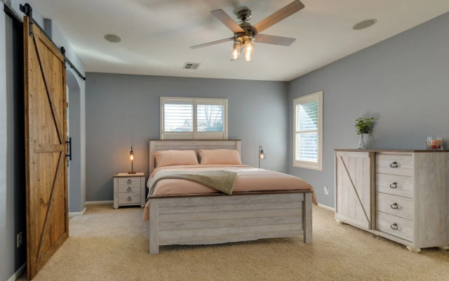 Putting Green & Fenced Yard: Charming Gilbert Home