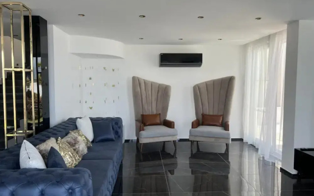 Amazing House With Private Pool in Antalya