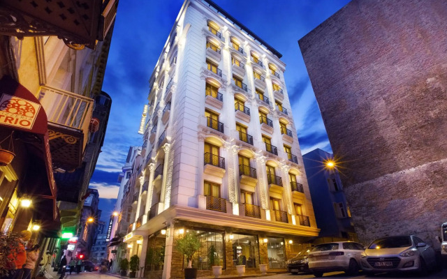 Pera Center Hotel