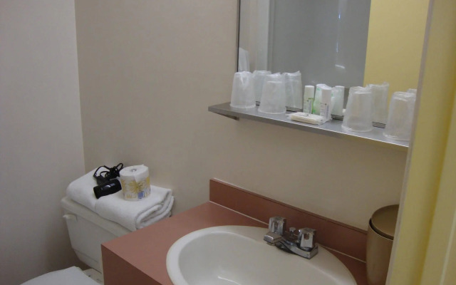 Annapolis Royal Inn & Suites