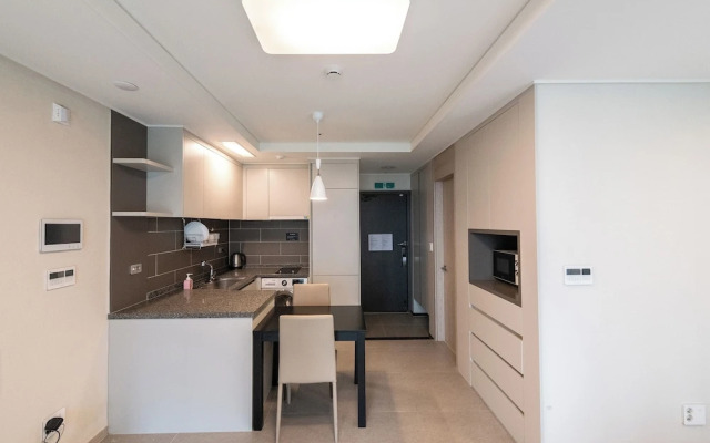 The November Stay In Landmark