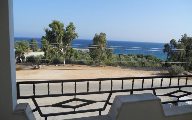 Baris Hotel