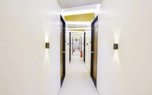 Fabhotel Raviraj Capital