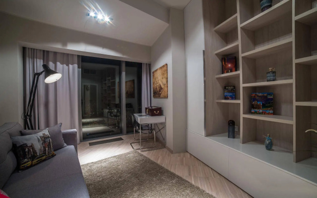 In The Sky - Sky Tower Apartments