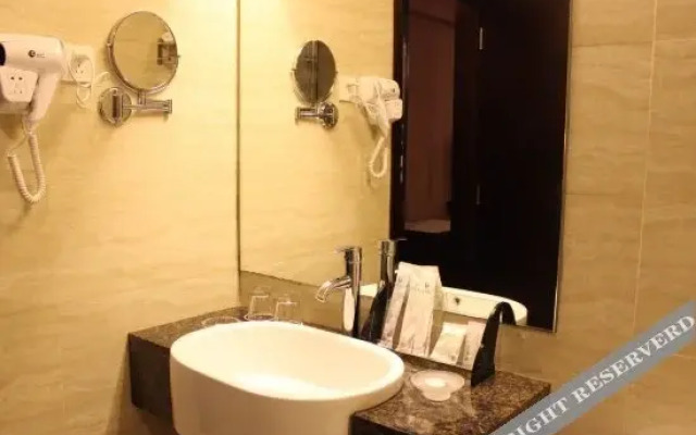 Youyoung City Hotel