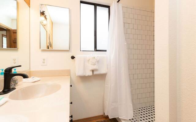 Treehouse-1902 by Big Bear Vacations