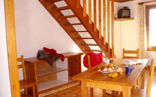 Apartment Montee de St Antoine