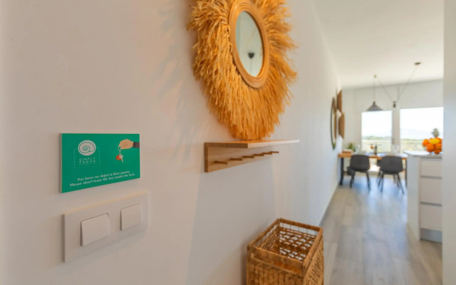 Views, Terrace & Pool - Fibre WIFI - SimplyTarifa