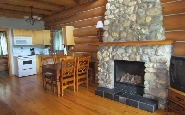 Chancellor Peak Chalets