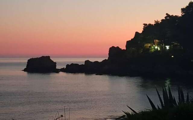 Corfu Glyfada Menigos Resort 52