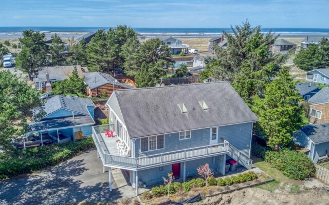 The Sea Belle